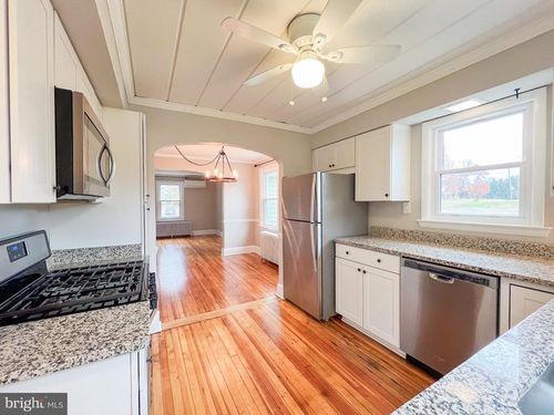 213 E Chatsworth Ave, REISTERSTOWN, MD, 21136-1305 | Card Image