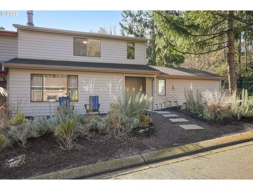 13 Mountain Cir, Lake Oswego, OR, 97035-1900 | Card Image