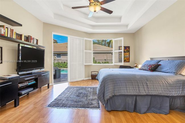 3848 Oak Ridge Cir, House other with 4 bedrooms, 3 bathrooms and null parking in Weston FL | Image 7