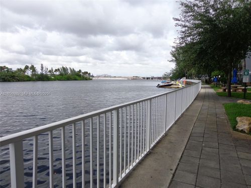 apt-711-5091 Nw 7th St, Miami, FL, 33126-3473 | Card Image