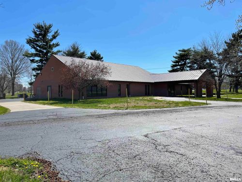 324 S 4th St, Marion, IL, 62959-1241 | Card Image