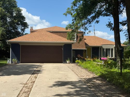 1004 Linden Cir, Noblesville, IN, 46062-9141 | Card Image