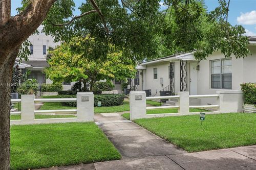 apt-6-221 Antiquera Ave, Coral Gables, FL, 33134-2919 | Card Image