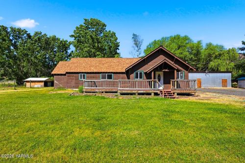 3780 Nile Rd, Naches, WA, 98937 | Card Image