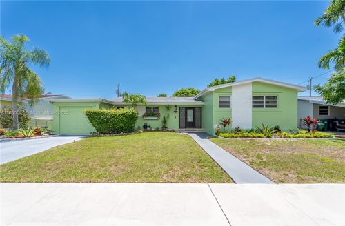 9390 Dominican Dr, Cutler Bay, FL, 33189-1621 | Card Image