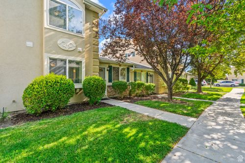 4755 Mona Ln, West Jordan, UT, 84084-7907 | Card Image