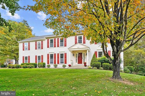 15320 Jordans Journey Dr, CENTREVILLE, VA, 20120-3906 | Card Image