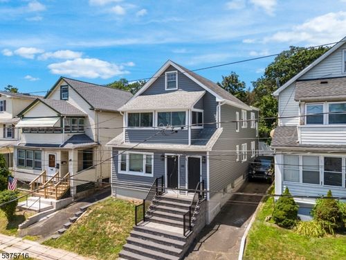 35 Mountainview St, West Orange, NJ, 07052-4819 | Card Image