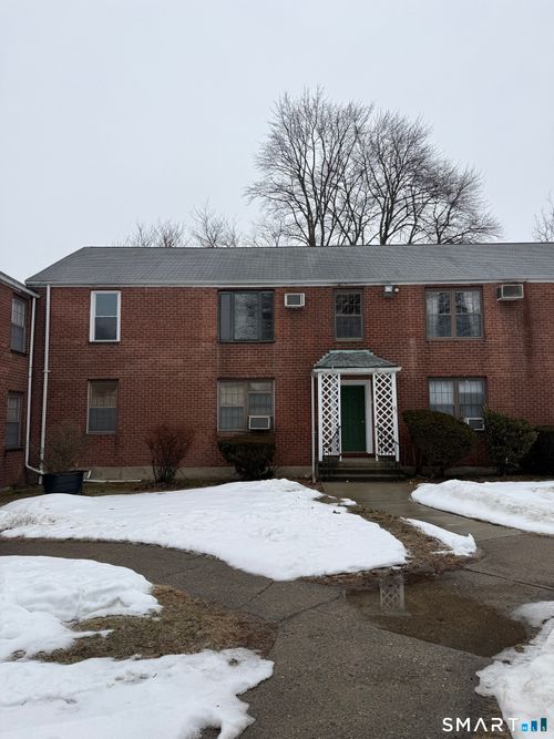 unit-c-67 Mencel Cir, Bridgeport, CT, 06610-1516 | Card Image