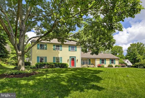 1105 Amy Ln, LANCASTER, PA, 17601-1601 | Card Image