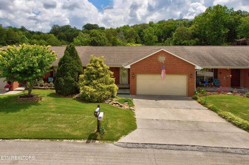 912 Muirfield Dr, Maryville, TN, 37801-8669 | Card Image