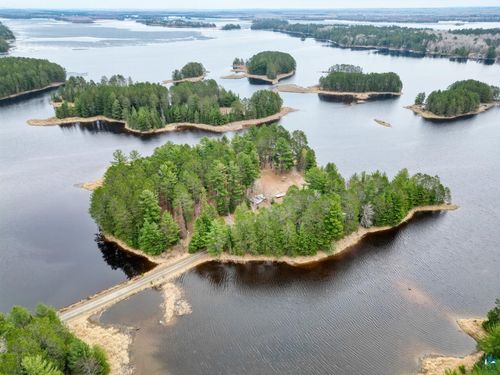 5000 Lakeshore Dr, Makinen, MN, 55763-8016 | Card Image