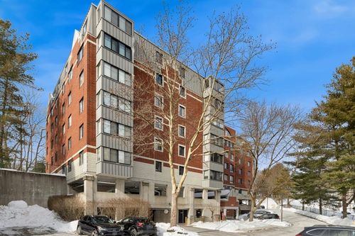 apt-601-200 Ledgewood Dr, Stoneham, MA, 02180-3622 | Card Image
