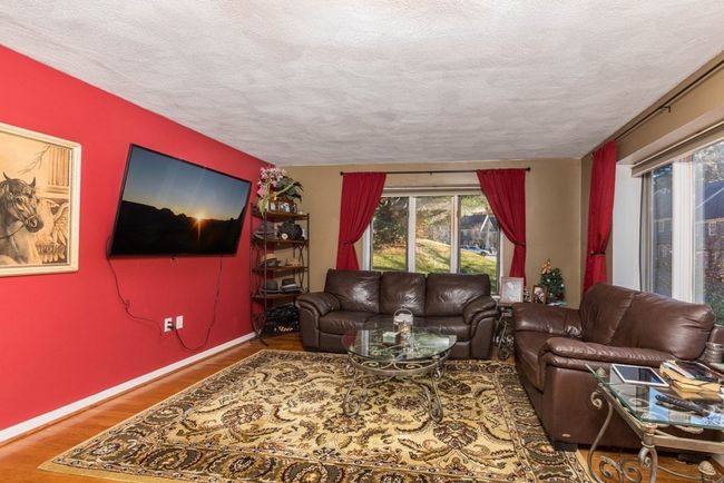 UNIT-6 - 14 Deer Path, Condo with 2 bedrooms, 2 bathrooms and 2 parking in Maynard MA | Image 5