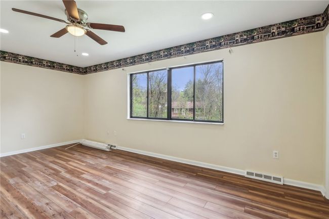 202 - 202 Williamsburg Ln, Condo with 3 bedrooms, 4 bathrooms and 2 parking in Murrysville PA | Image 25