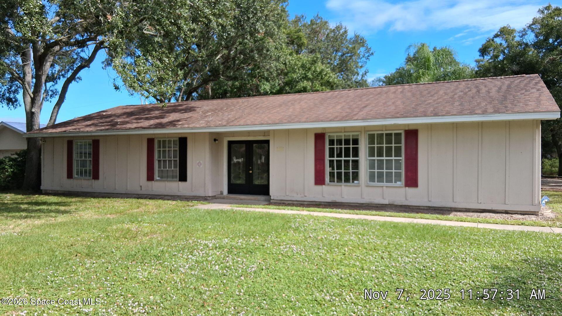 110 Bry Lynn Dr, West Melbourne, FL 32904-3808