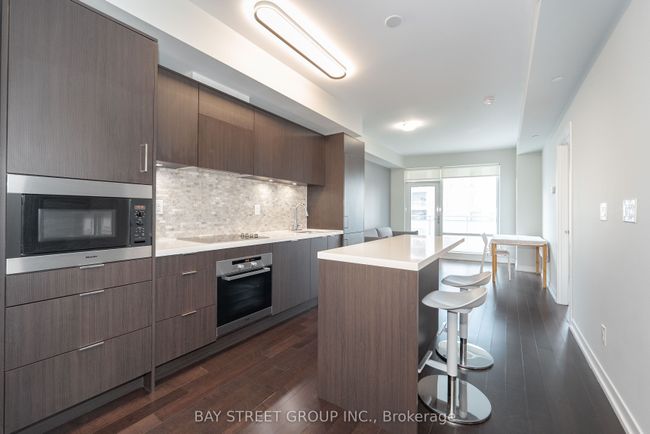3212 - 21 Widmer St, Condo with 2 bedrooms, 1 bathrooms and null parking in Toronto ON | Image 11