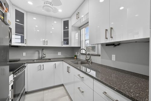 160 Easthampton G, West Palm Beach, FL, 33417-1927 | Card Image
