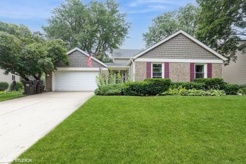 539 Monterey Dr, Crystal Lake, IL, 60014-8435 | Card Image
