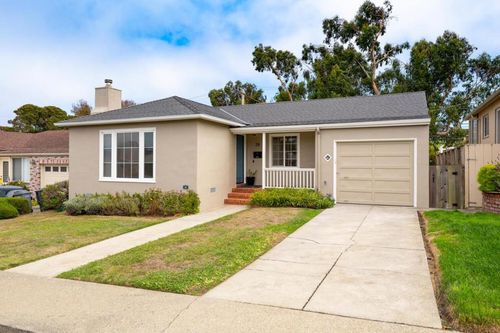 28 Greenwood Dr, South San Francisco, CA, 94080-5836 | Card Image