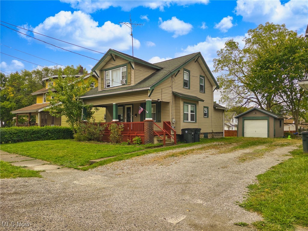 Clermont Ave, Warren, OH 44483