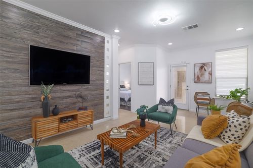 b-7300 Colina Vista Loop, Austin, TX, 78750-8533 | Card Image