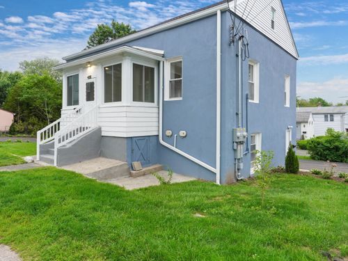 333 Lenox Rd, Fairfield, CT, 06825-4326 | Card Image