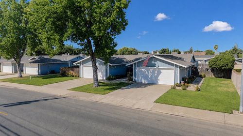 1657 Moffett Road, Ceres, CA, 95307 | Card Image