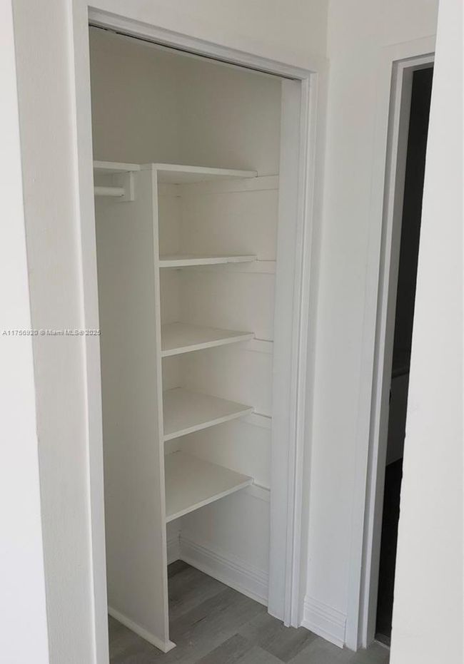 APT-702 - 1000 West Ave, Condo with 2 bedrooms, 2 bathrooms and null parking in Miami Beach FL | Image 13