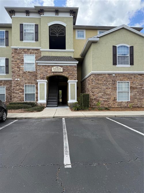 apt-204-10201 Courtney Palms Blvd, TAMPA, FL, 33619-8540 | Card Image