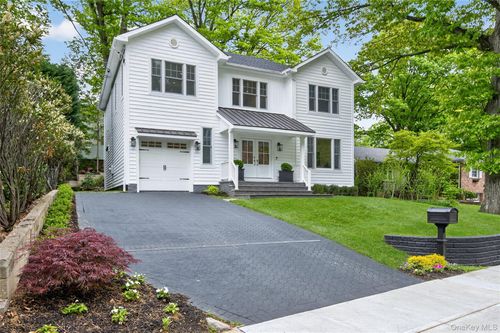 5 Pepperday Ave, Port Washington, NY, 11050-2411 | Card Image