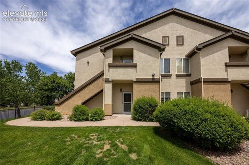 102-3864 Riviera Grv, Colorado Springs, CO, 80922-3362 | Card Image