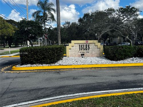 apt-315-12980 Vista Isles Dr, Plantation, FL, 33325-1342 | Card Image