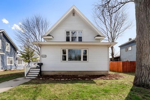 408 E Geneva Street, Delavan, WI, 53115 | Card Image