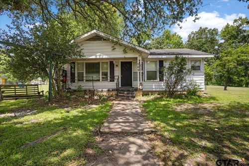 705 Oak St, Bullard, TX, 75757-5043 | Card Image