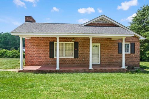 413 Spruce St, spartanburg, SC, 29303-3937 | Card Image