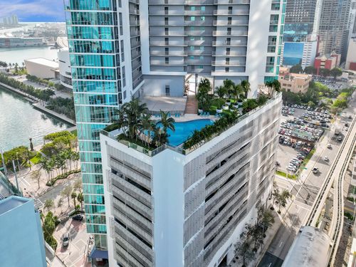 apt-811-888 Biscayne Blvd, Miami, FL, 33132-1512 | Card Image