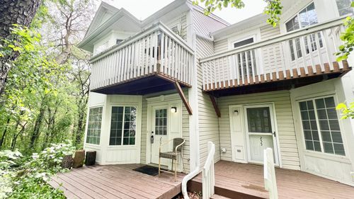 257-257 W Treehouse Lane, Round Lake, IL, 60073 | Card Image