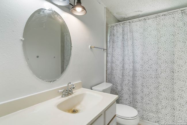 202 Cedar Hill Rd, House other with 3 bedrooms, 2 bathrooms and null parking in Pipe Creek TX | Image 18