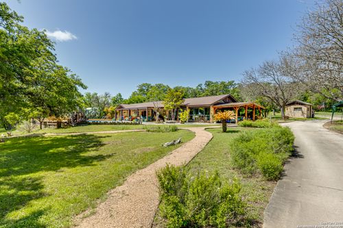 8651 Bindseil Ln, Garden Ridge, TX, 78266-2119 | Card Image