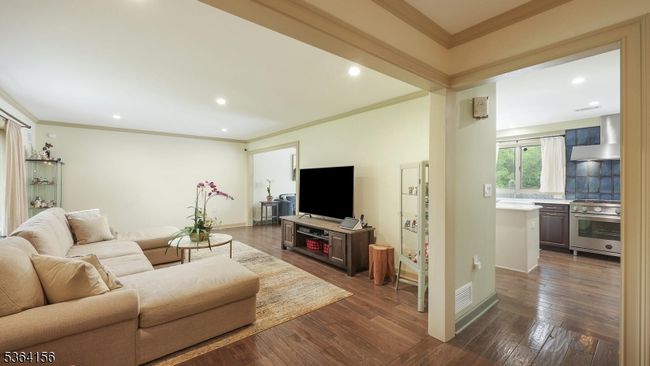 165 Rock Rd W, House other with 3 bedrooms, 3 bathrooms and null parking in Green Brook NJ | Image 5