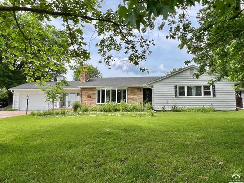 232 Dakota St, Lawrence, KS, 66046-4710 | Card Image