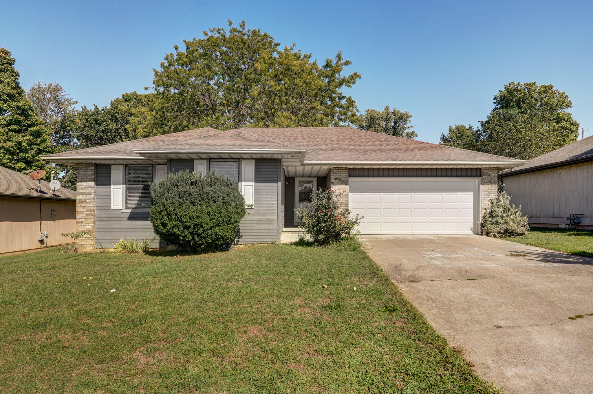 Roxbury St, Springfield, MO 65807