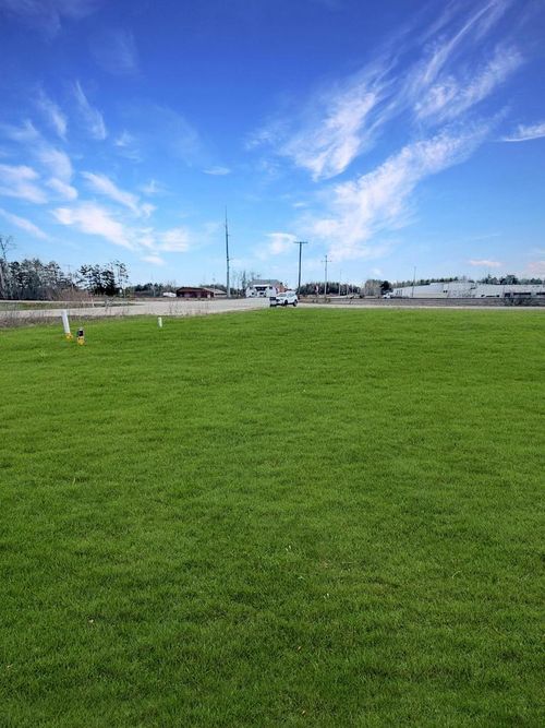 N2497 O-1 Lane Lane, Menominee, MI, 49858 | Card Image