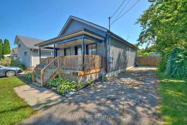 2 Fairburn Ave, House other with 3 bedrooms, 1 bathrooms and 3 parking in Saint Catharines ON | Image 28