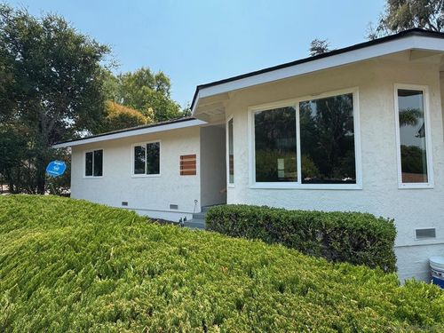 1217 Monte Vista Dr, Vista, CA, 92084-7051 | Card Image