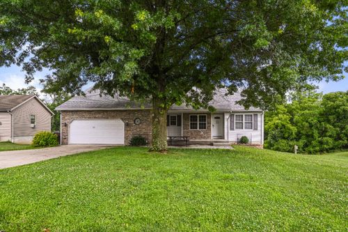 110 Farrar Dr, Aurora, IN, 47001-1618 | Card Image