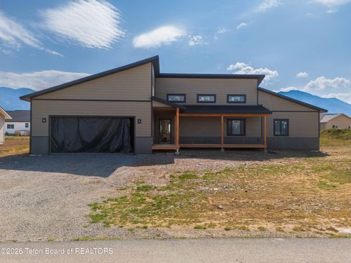 600 Little Greys Loop, Etna, WY, 83118 | Card Image
