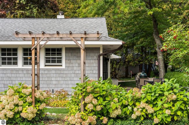 116 Hill St, House other with 3 bedrooms, 2 bathrooms and null parking in Leland MI | Image 52