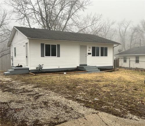 80 Phillips Dr, Decatur, IL, 62521-5454 | Card Image